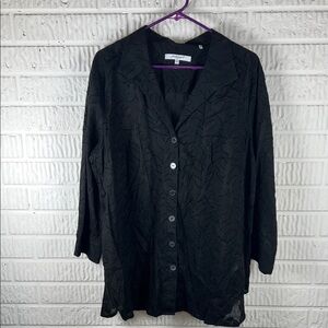 Foxcroft Black Button-Up Women's Top